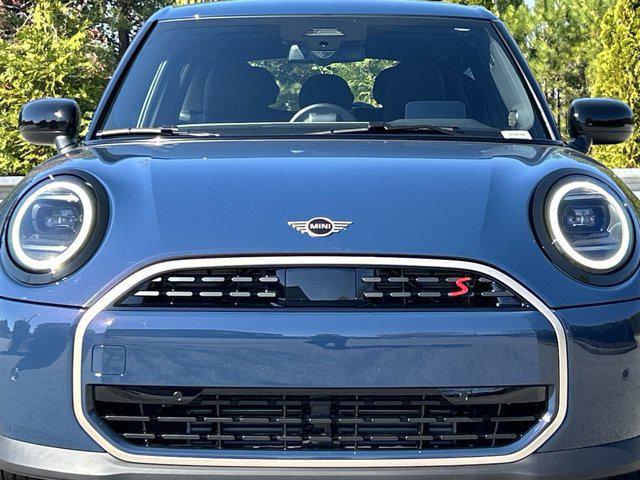 new 2025 MINI Hardtop car, priced at $37,745