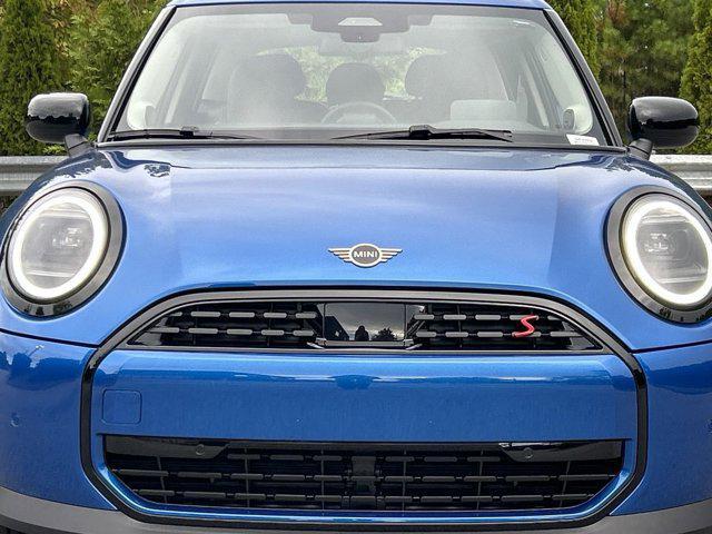 new 2025 MINI Hardtop car, priced at $37,995