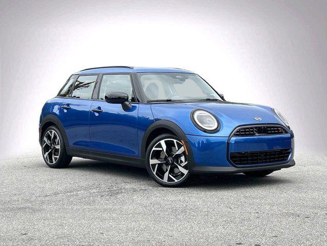 new 2025 MINI Hardtop car, priced at $37,995