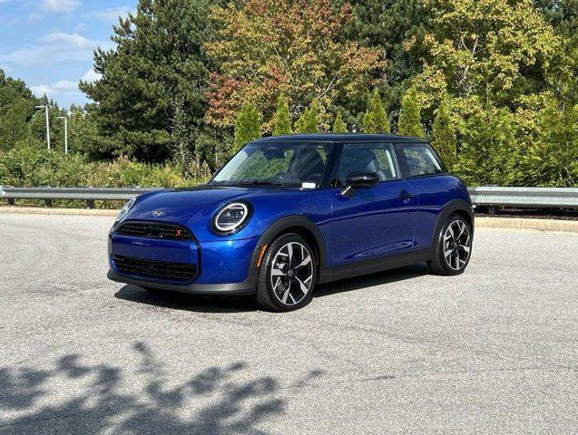 new 2025 MINI Hardtop car, priced at $36,495