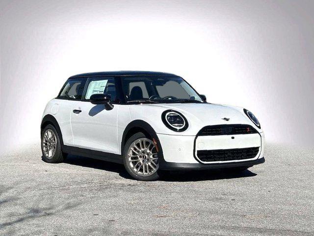 new 2025 MINI Hardtop car, priced at $37,380