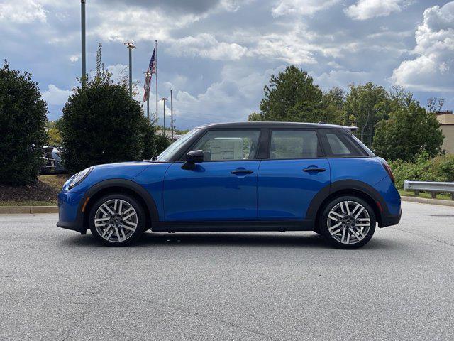 new 2025 MINI Hardtop car, priced at $37,745