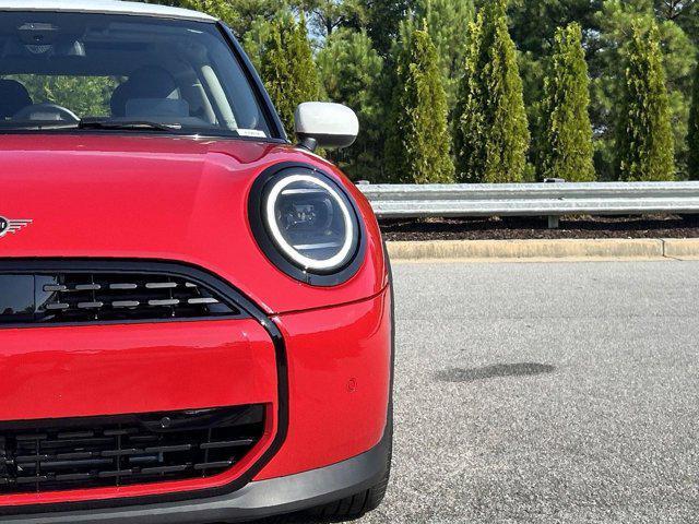 new 2025 MINI Hardtop car, priced at $32,420