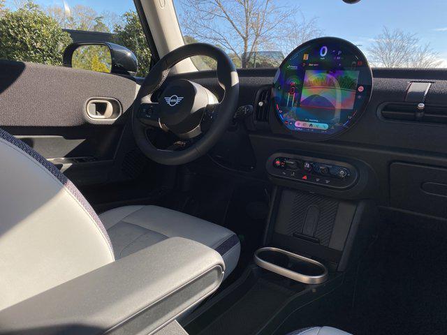 used 2025 MINI Hardtop car, priced at $28,988