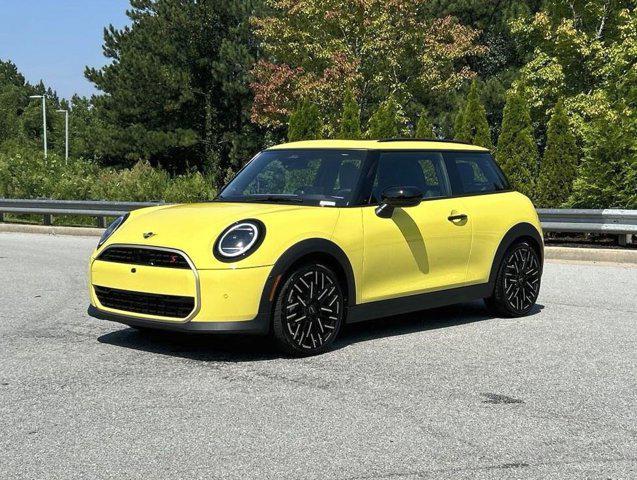 new 2025 MINI Hardtop car, priced at $38,545