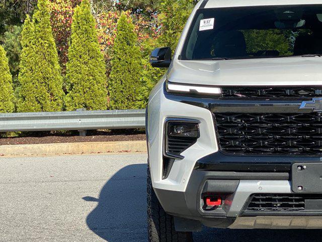 used 2024 Chevrolet Traverse car, priced at $47,988