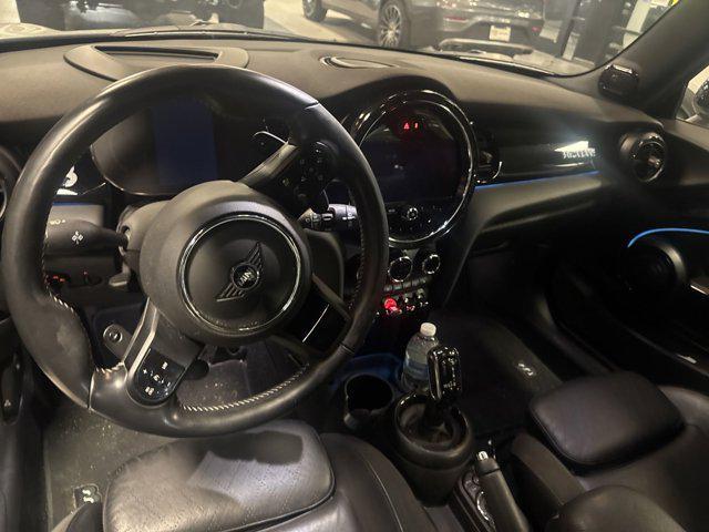 used 2022 MINI Hardtop car, priced at $23,074