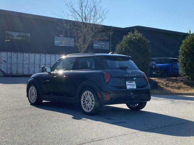 new 2025 MINI Hardtop car, priced at $35,295