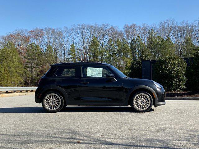 new 2025 MINI Hardtop car, priced at $35,295