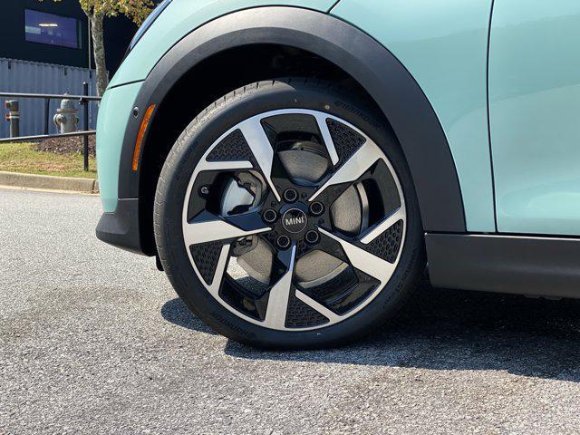 new 2026 MINI Hardtop car, priced at $39,825