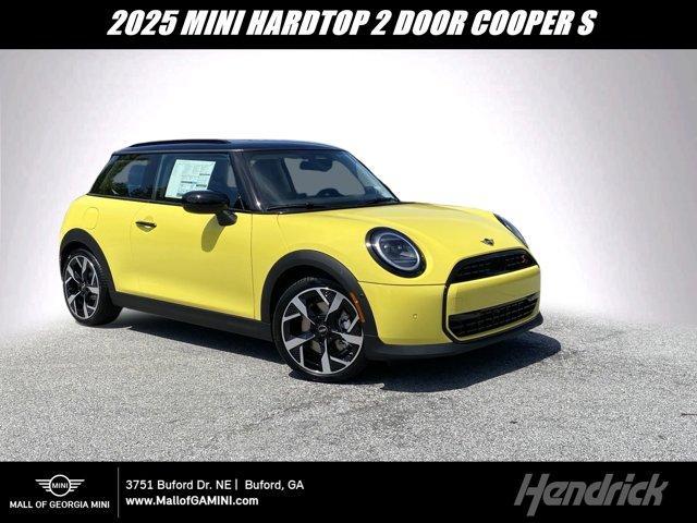 new 2025 MINI Hardtop car, priced at $36,145