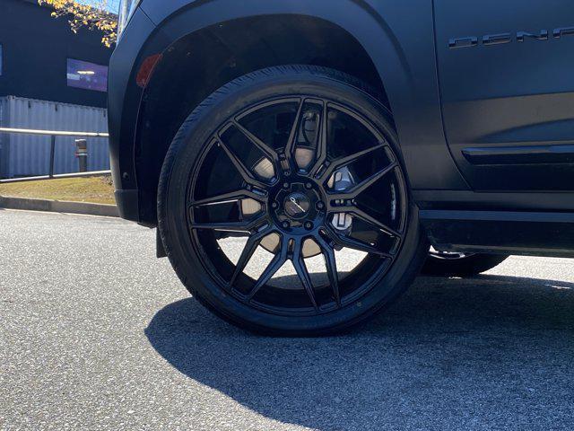 used 2023 GMC Yukon car, priced at $80,988