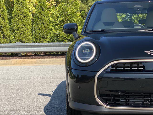 new 2026 MINI Hardtop car, priced at $35,090
