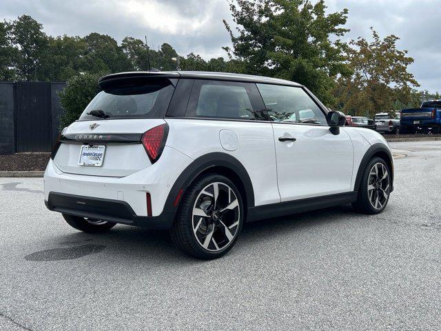 new 2025 MINI Hardtop car, priced at $37,295