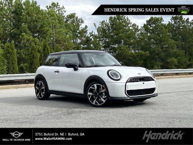 new 2025 MINI Hardtop car, priced at $37,295