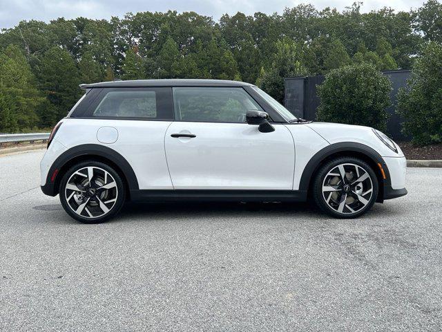 new 2025 MINI Hardtop car, priced at $37,295