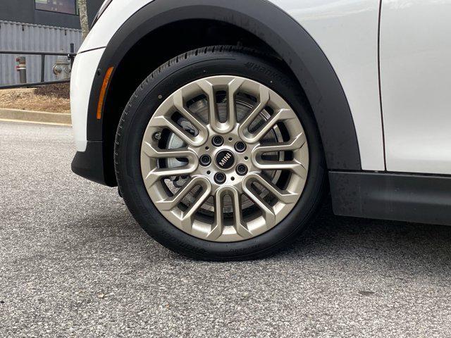 new 2025 MINI Hardtop car, priced at $37,600