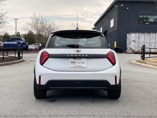 new 2025 MINI Hardtop car, priced at $37,600
