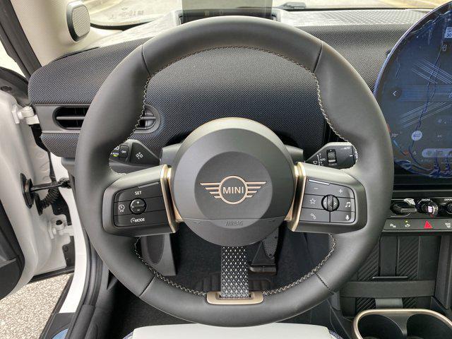 new 2025 MINI Hardtop car, priced at $37,600