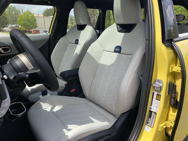 new 2025 MINI Hardtop car, priced at $39,810