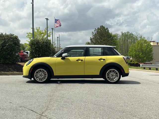 new 2025 MINI Hardtop car, priced at $39,810