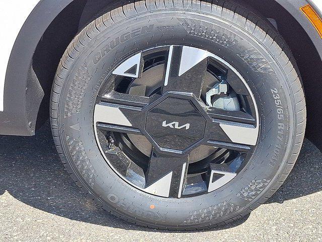 new 2026 Kia Sportage car, priced at $33,805