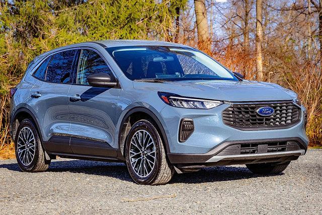 used 2023 Ford Escape car, priced at $21,800