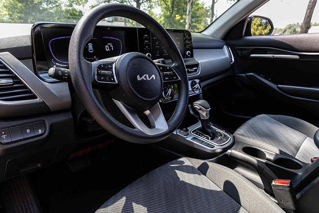 used 2025 Kia Seltos car, priced at $24,743