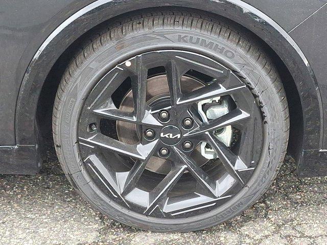 new 2026 Kia Sorento car, priced at $33,870