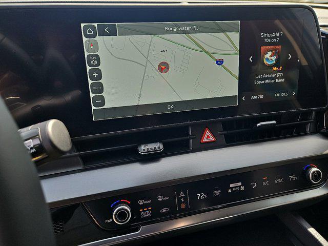 new 2025 Kia Sportage Hybrid car, priced at $34,905