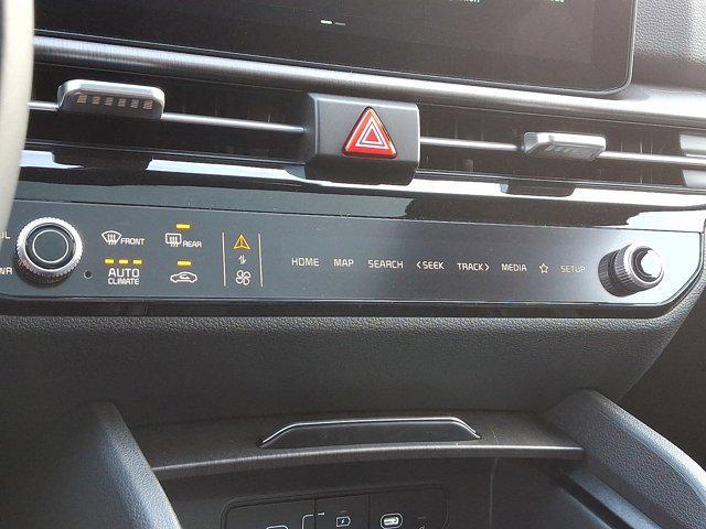 new 2026 Kia Sportage car, priced at $38,010