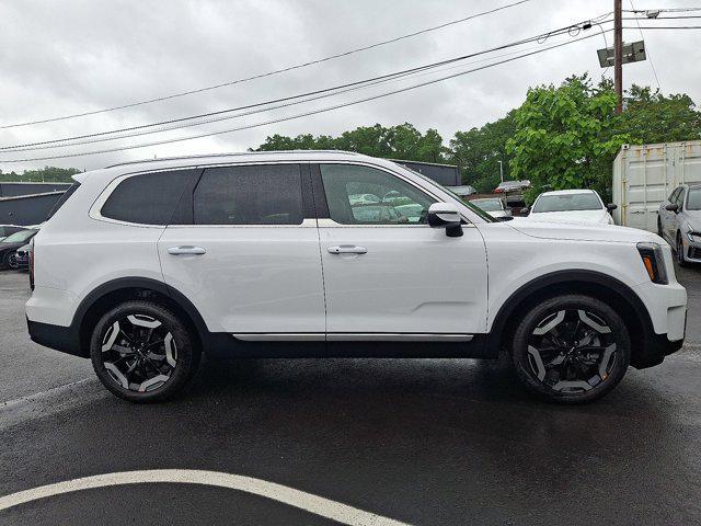 new 2025 Kia Telluride car, priced at $46,225