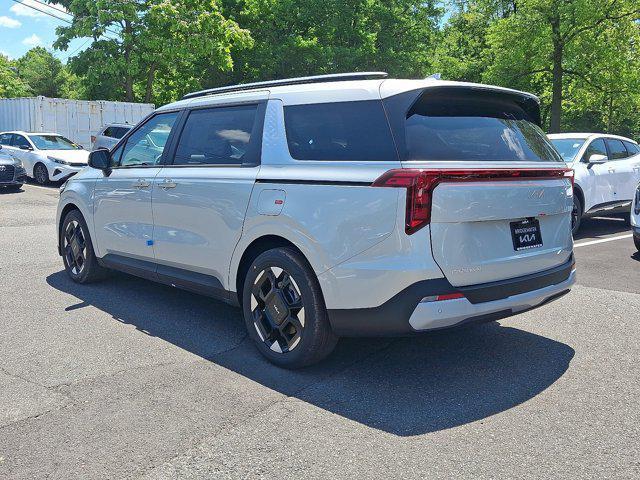 new 2025 Kia Carnival car, priced at $42,735