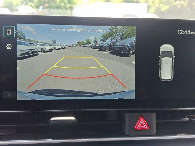 new 2025 Kia Carnival car, priced at $42,735