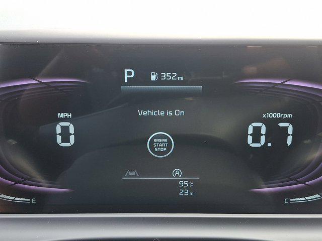 new 2025 Kia Seltos car, priced at $28,805