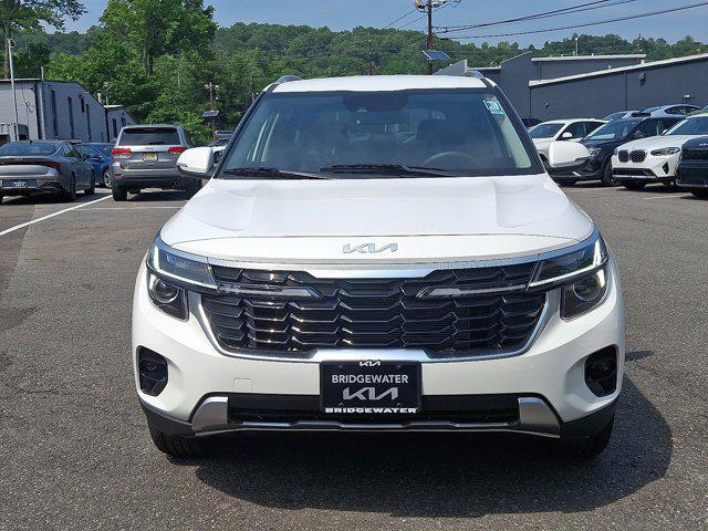 new 2025 Kia Seltos car, priced at $28,805