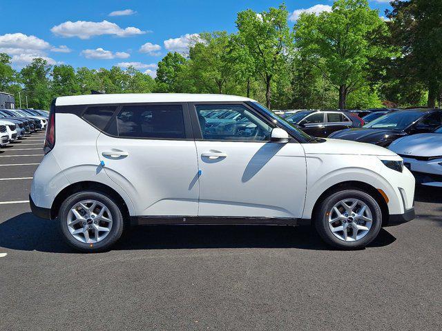 new 2025 Kia Soul car, priced at $23,255