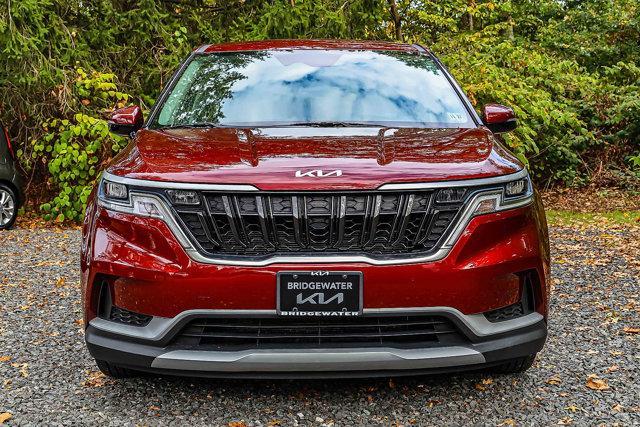 used 2023 Kia Carnival car, priced at $29,700