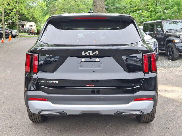 new 2025 Kia Sorento car, priced at $33,980