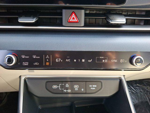new 2025 Kia Carnival car, priced at $42,735