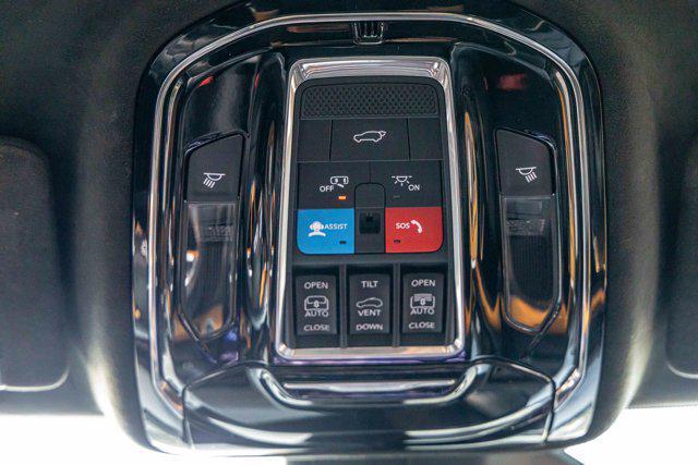used 2022 Jeep Grand Cherokee car, priced at $40,890