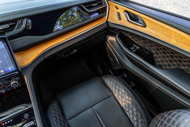 used 2022 Jeep Grand Cherokee car, priced at $40,890