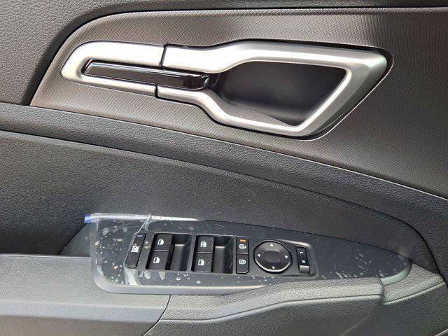 new 2026 Kia Sportage car, priced at $33,360