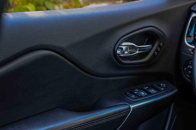 used 2019 Jeep Cherokee car, priced at $16,875