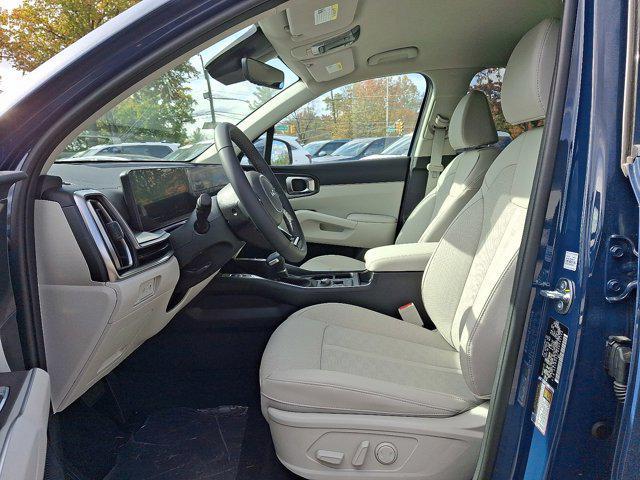 new 2025 Kia Sorento car, priced at $40,575
