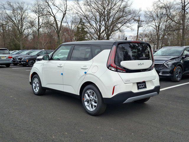 new 2025 Kia Soul car, priced at $24,905
