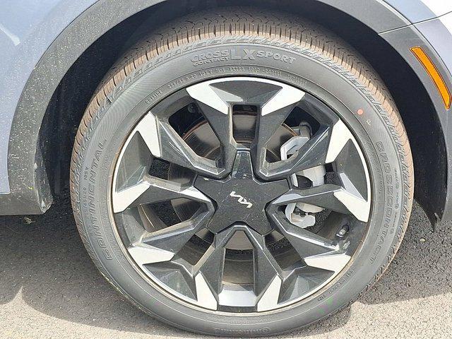 new 2025 Kia Sorento car, priced at $39,690