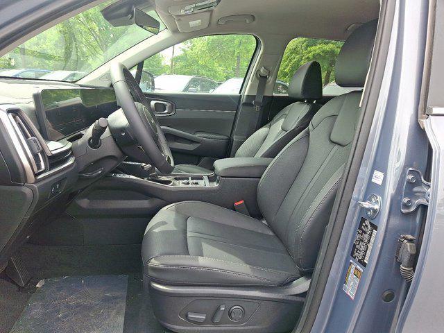 new 2025 Kia Sorento car, priced at $39,690