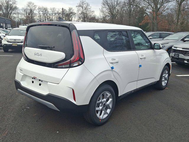 new 2025 Kia Soul car, priced at $23,255