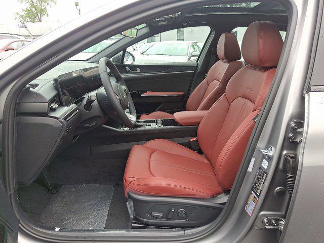 new 2025 Kia K5 car, priced at $32,540